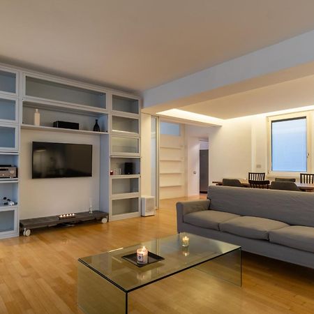 Attic With Terrace And Jacuzzi - Luxury Apartment Róma Kültér fotó