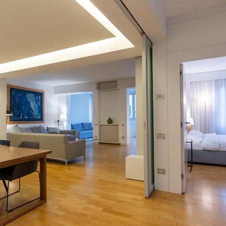 Attic With Terrace And Jacuzzi - Luxury Apartment Róma Kültér fotó