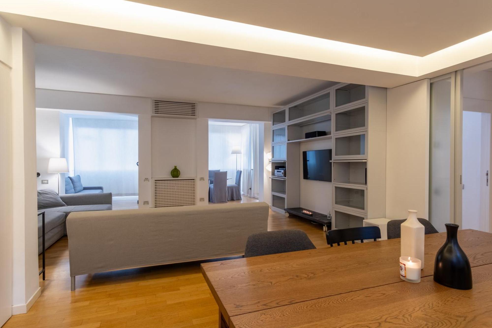 Attic With Terrace And Jacuzzi - Luxury Apartment Róma Kültér fotó
